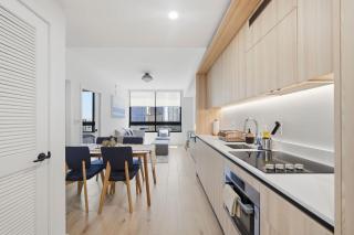 Brand New Downtown Miami 1BR with Skyline Views - 5