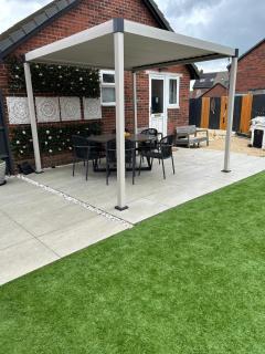 Self-Contained Studio with Ensuite & Private Access - 4