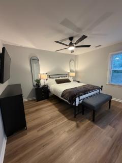 Luxury Pool Retreat Near Atlanta FIFA Ready - 6