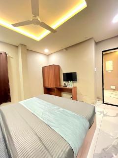 Hotel golden glory by Evanka - 3