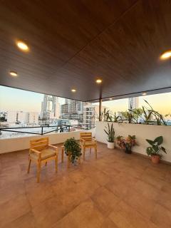 Rooftop Pool & Beach: Mazatlán Family Apartment - 8