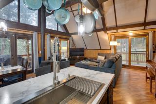 Serene Black Hills Forest Cabin w/ Wraparound Deck - 2
