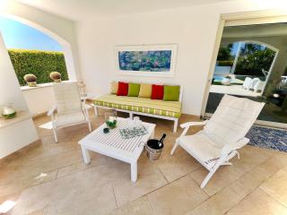 Villa Lucia with swimming pool 30 meters from the beach - 2