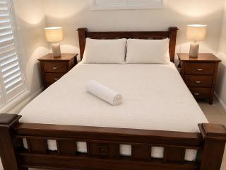 5 Bedroom Spacious Bayside Retreat - 5
