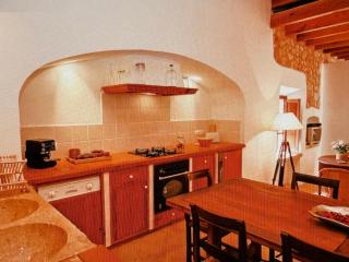 Superb Villa with Private Pool - 4