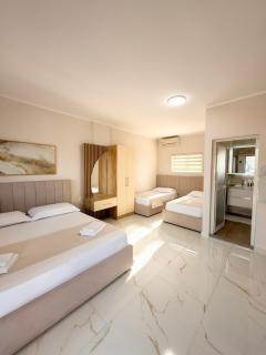 Alda Guesthouse - 1