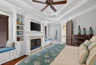 Enchanting Masterpiece Beach House with Pool and SPA, Elevator & Stunning Rooftop Gulf Views - 3