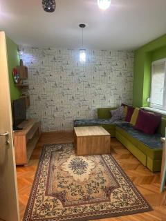 Central spacious apartment with free parking - 6