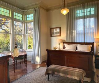 The Vicarage Boutique Bed and Breakfast Oamaru - 4