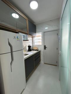 Novo, studio em frente à Praia do Gonzaga - 6