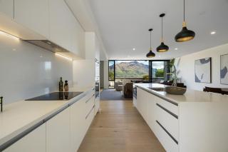 Remarkable New Home on the Hill - 6
