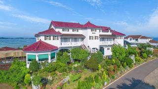 anmyeondo gold hue pension - 5