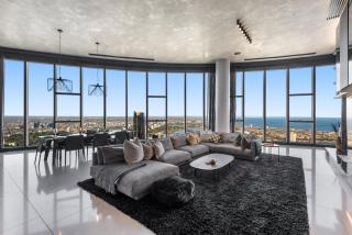 Complete Host Prima Towers Apartments - 4