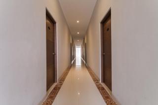 Super OYO Collection O 90023 Damar Kusumo Guest House - 5