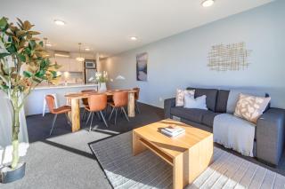 Peaceful City Apartment - Parking & Near Hagley Park - 1