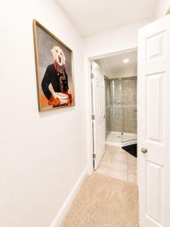 Entire Spacious and Beautiful 5 Bedroom House - 1