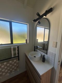 Coastal Escape - Cooks Beach - 1