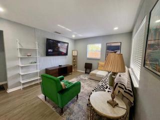 South Tampa Haven, Furnished Stay Near MacDill - 8