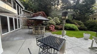 World Cup Base Lakefront home sweeping mountain views - 4