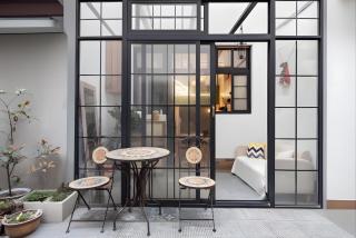 Shanghai Hills & Zinn Happy Family Bnb Near Line1&14 South Huangpi Rd Mid Huaihai Rd - 5