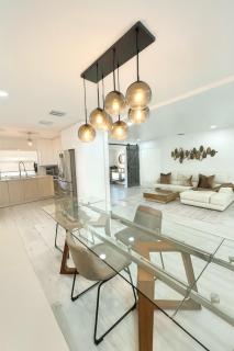 Bright, Expansive & Beautifully Modern Family Home - 3