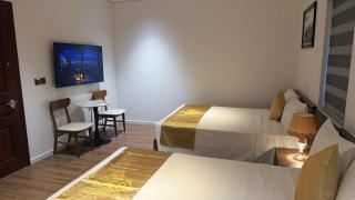 Serene Hotel - 6