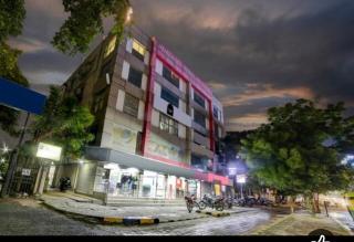Hotel The Season Ashram Road - 9
