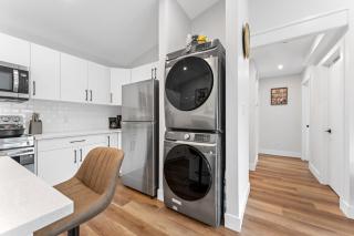 2BR Garden Suite, U of A, Whyte Ave, Rogers Place, Garage Parking - 1