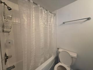 Bright 1BR Condo Near Concordia & Downtown - 1