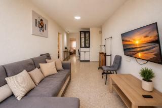 Large seaside apartments in Kiryat Yam - 4