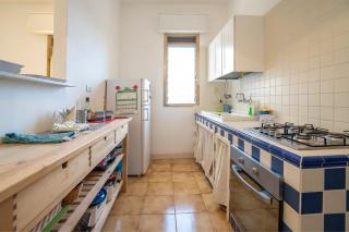 Dimora Del Mare Near The Sea - Happy Rentals - 7