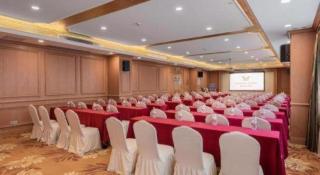 Vienna Hotel Ganzhou Economic Development Zone 1st Hospital West High-Speed Railway Station - 3