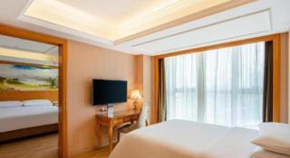 Vienna Hotel Chongqing West Station Southwesten Hospital - 3