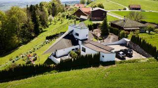 Hilltop luxury villa with mini golf, indoor pool spa - 2