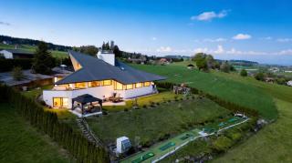 Hilltop luxury villa with mini golf, indoor pool spa - 5