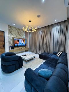 Luxury Cozy 2BR in Lekki Pool Gym and PS5 - 5