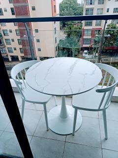 Luxy Queen - 1