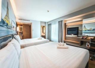 The Enclave EL DE Plaza Near IGI Airport Delhi - 9