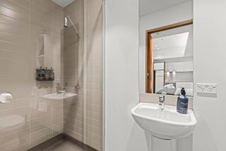 Comfort Inn Geelong - 1