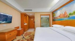 Vienna Hotel Suzhou Yangcheng Lake Fashion Stage - 8