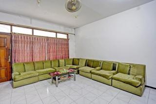 Hotel O Sidomulyo Kost Syariah - 1