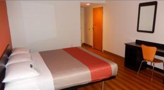 Motel 6-Brockton, MA - Brockton - 6