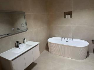 Lazgi Boutique & Spa Hotel - 8