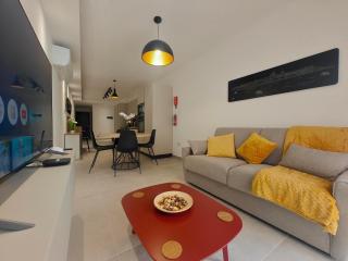 Spacious and Modern Apartment with Balcony in Gzira - Close to Manoel Island - 4