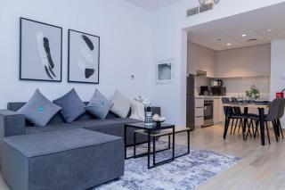1BR in Water's Edge Yas - 1