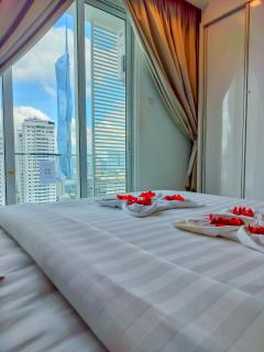OneB Suites Ceylon - 0