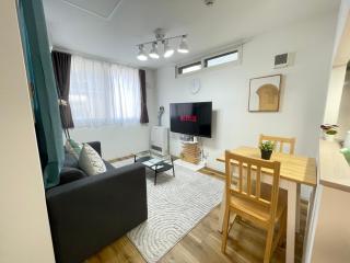 エムズ千歳幸町2 - 0