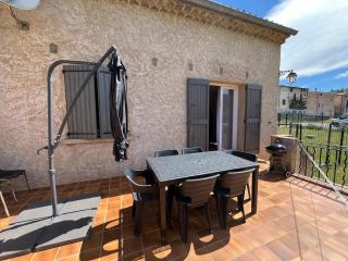 Grande maison, jardin, terrasse, animaux bienvenus - 5