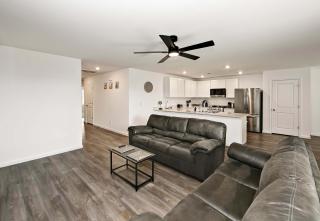 Spacious 4BR Rental near Downtown Prescott - 4