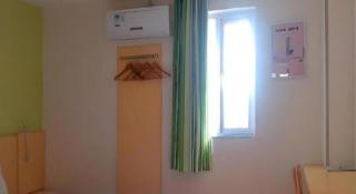 7 Days Inn Luzhou Commercial Pedestrian Street Center - 7